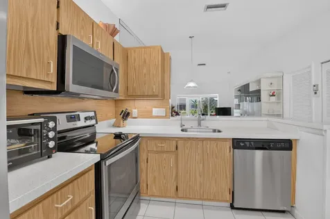 18925 Argosy Drive Boca Raton FL 33496