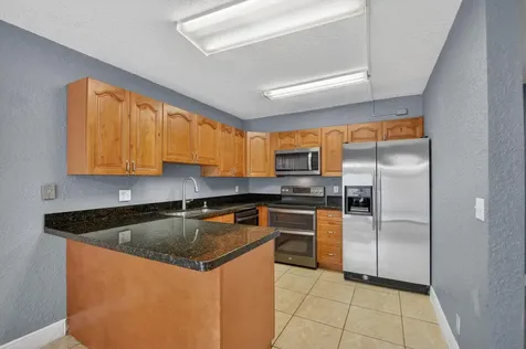 320 Woodland Road Palm Springs FL 33461