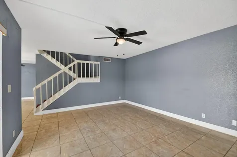320 Woodland Road Palm Springs FL 33461