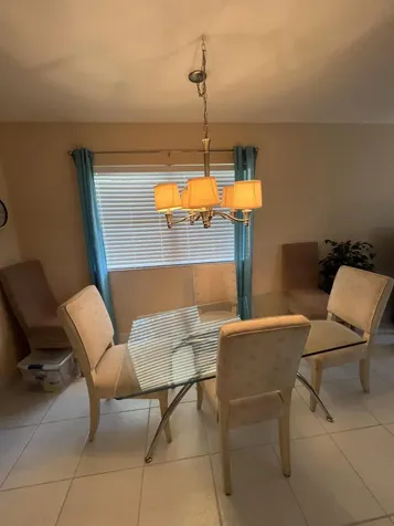210 Valencia I Delray Beach FL 33446