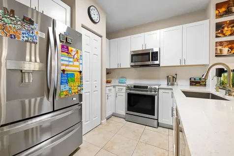 8313 Santa Monica Terrace Tamarac FL 33321
