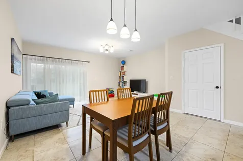 8313 Santa Monica Terrace Tamarac FL 33321