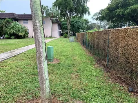 2830 Riverside Drive Coral Springs FL 33065