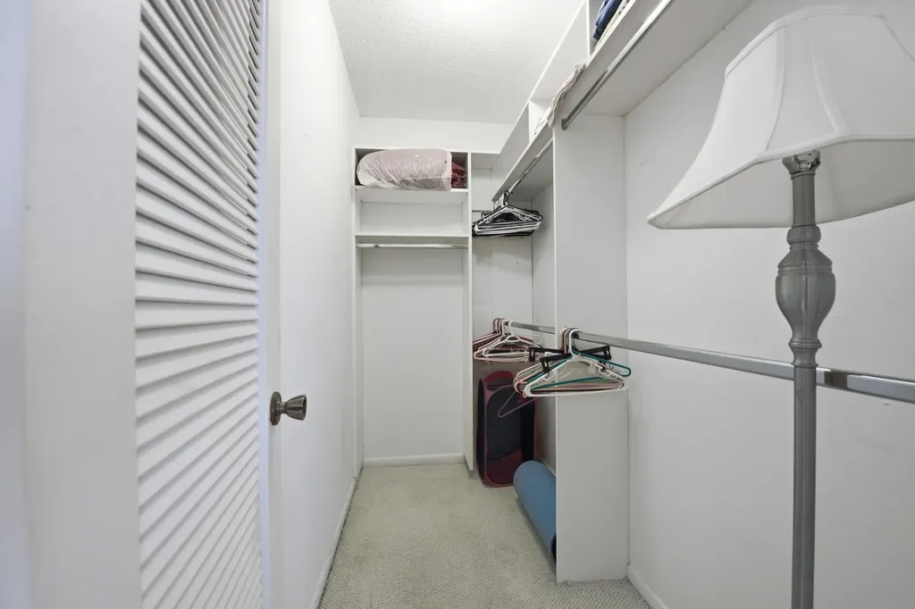 441 Burgundy J Delray Beach FL 33484