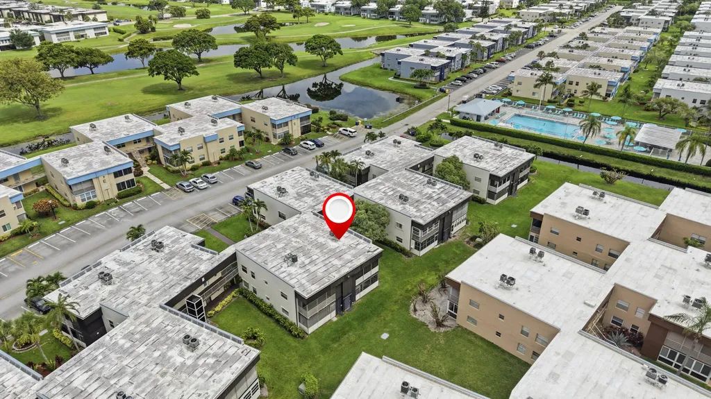 441 Burgundy J Delray Beach FL 33484
