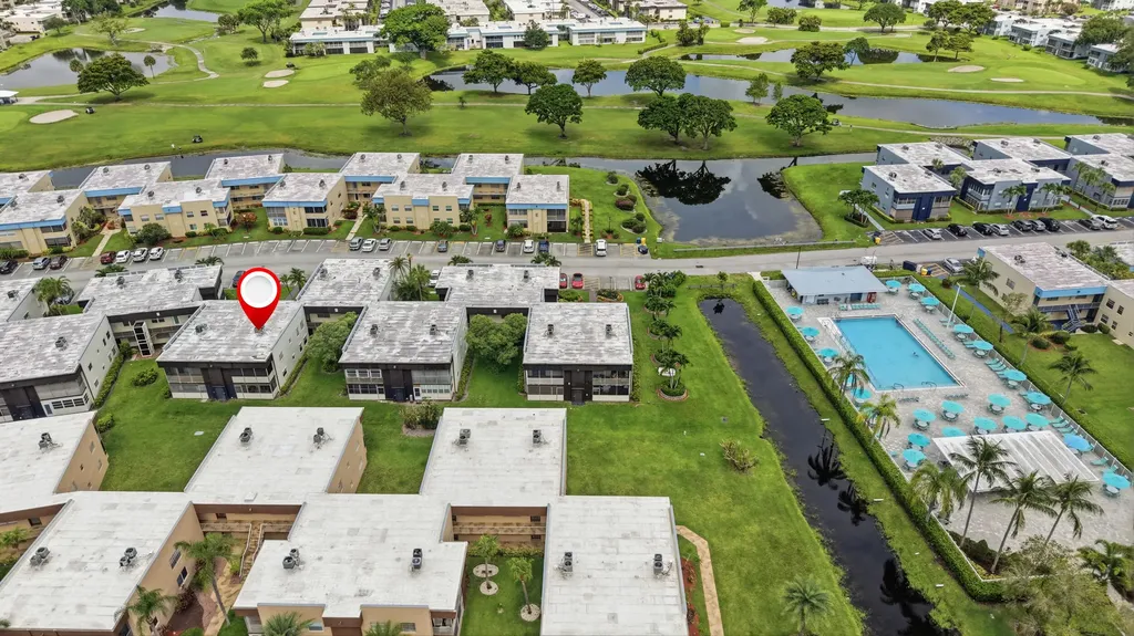441 Burgundy J Delray Beach FL 33484