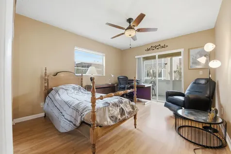 441 Burgundy J Delray Beach FL 33484