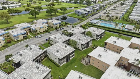 441 Burgundy J Delray Beach FL 33484