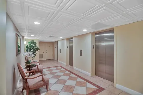 5000 N Ocean Boulevard Lauderdale By The Sea FL 33308