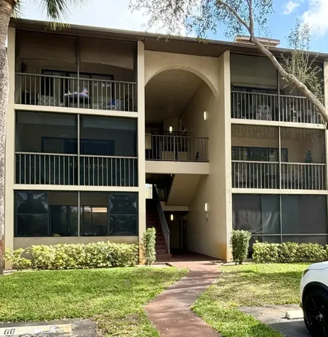 203 Foxtail Drive Greenacres FL 33415