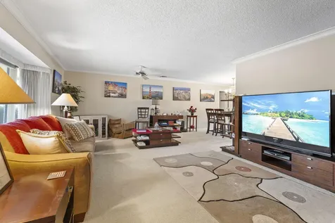3374 SE Fairway E Stuart FL 34997