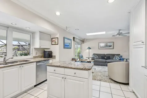 3374 SE Fairway E Stuart FL 34997