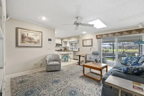3374 SE Fairway E Stuart FL 34997