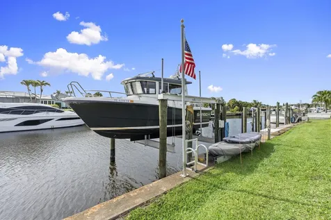 3374 SE Fairway E Stuart FL 34997