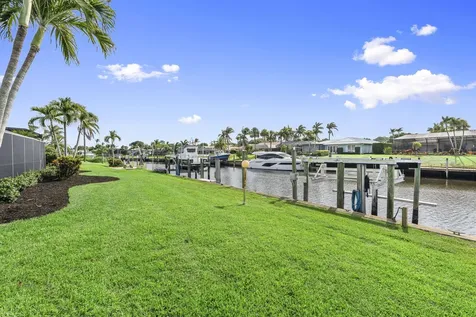 3374 SE Fairway E Stuart FL 34997