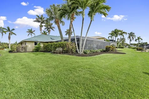 3374 SE Fairway E Stuart FL 34997