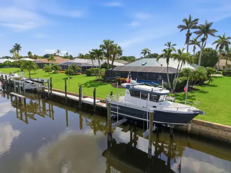 3374 SE Fairway E Stuart FL 34997
