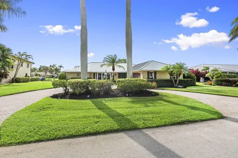 3374 SE Fairway E Stuart FL 34997