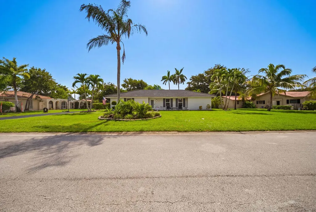 2651 NW 107th Avenue Coral Springs FL 33065