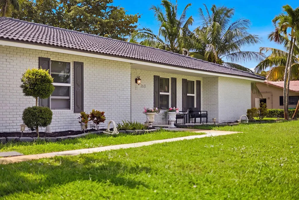 2651 NW 107th Avenue Coral Springs FL 33065