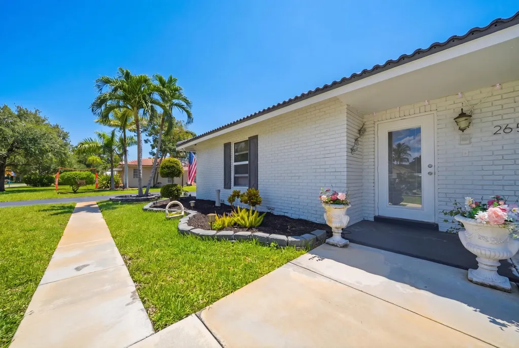 2651 NW 107th Avenue Coral Springs FL 33065