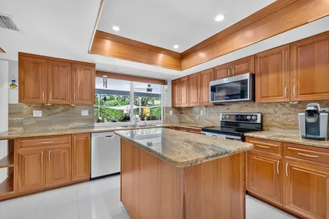 1940 SW 73rd Avenue Plantation FL 33317