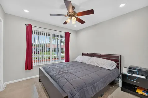 1940 SW 73rd Avenue Plantation FL 33317