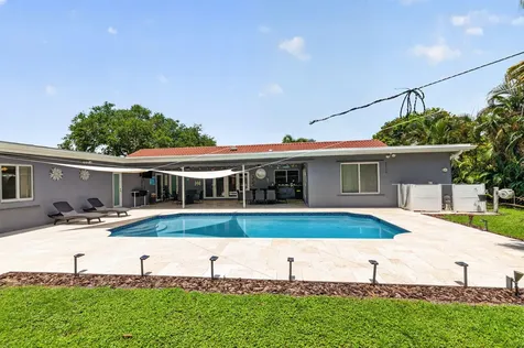 1940 SW 73rd Avenue Plantation FL 33317