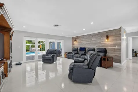 1940 SW 73rd Avenue Plantation FL 33317