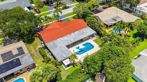 1940 SW 73rd Avenue Plantation FL 33317