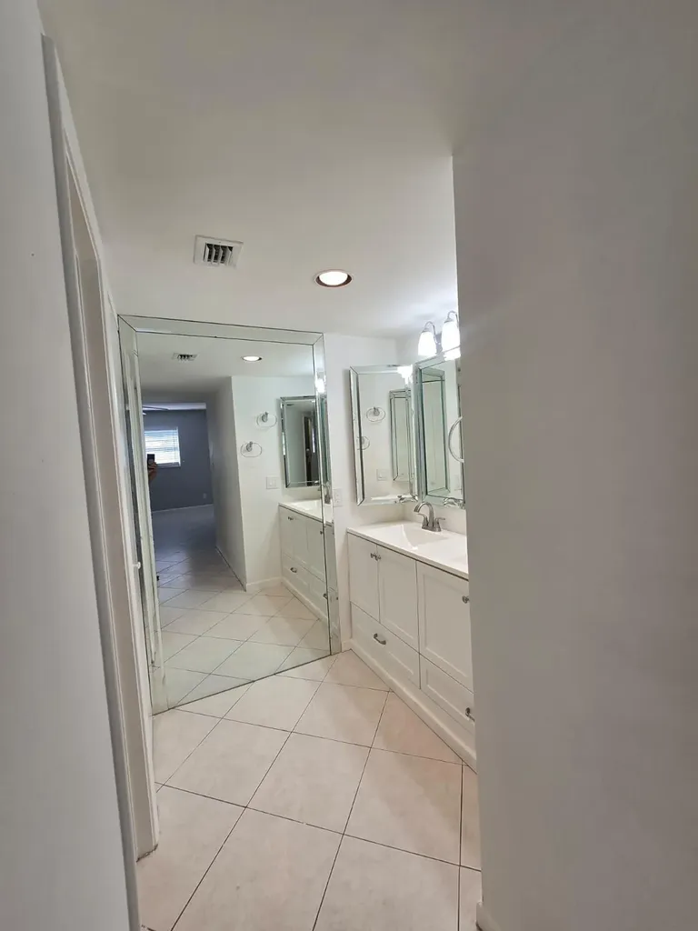 3301 Aruba Way Coconut Creek FL 33066