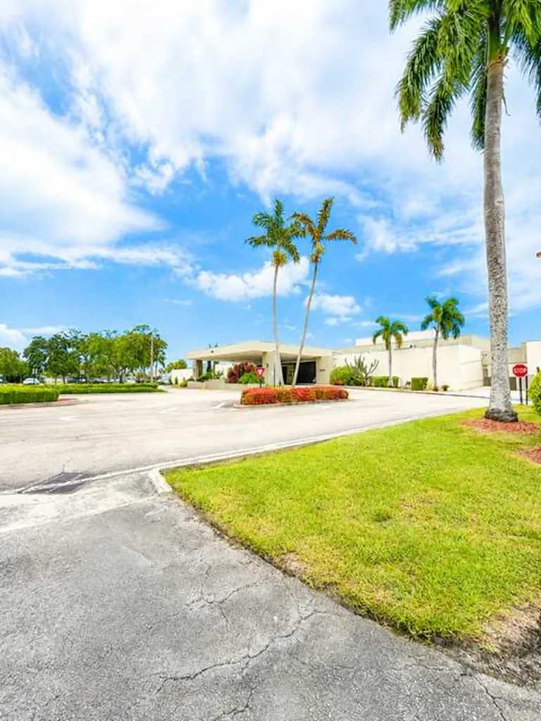 3301 Aruba Way Coconut Creek FL 33066