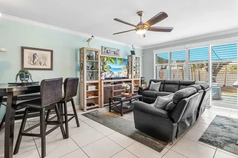 7819 Oak Grove Circle Lake Worth FL 33467