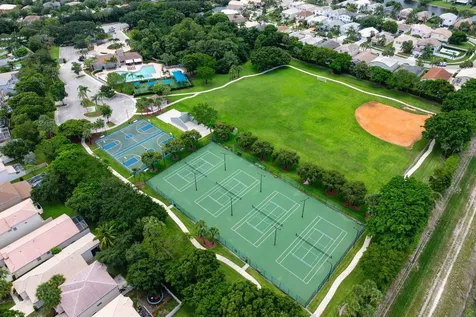 7819 Oak Grove Circle Lake Worth FL 33467