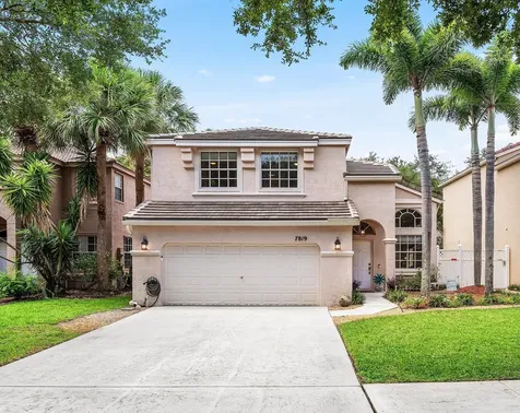 7819 Oak Grove Circle Lake Worth FL 33467