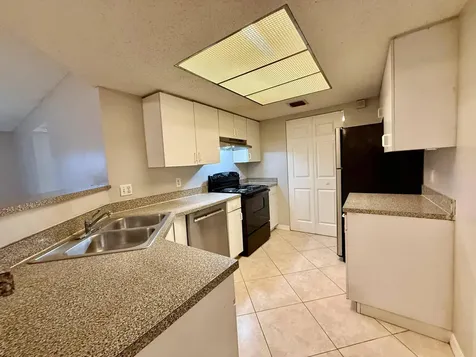 5065 Wiles Road Coconut Creek FL 33073