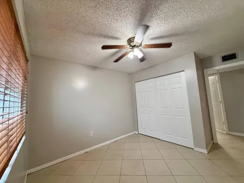5065 Wiles Road Coconut Creek FL 33073