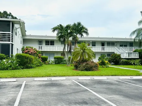 174 Durham C Deerfield Beach FL 33442