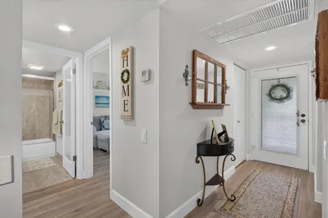 1211 Bahama Bend Coconut Creek FL 33066