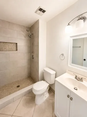 5728 5728 Blueberry Ct, Unit #38 Circle Lauderhill FL 33313