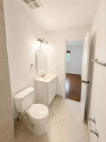 5728 5728 Blueberry Ct, Unit #38 Circle Lauderhill FL 33313