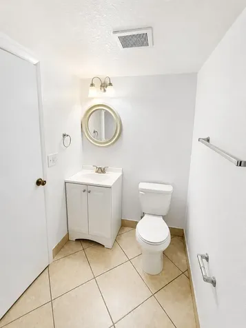 5728 5728 Blueberry Ct, Unit #38 Circle Lauderhill FL 33313