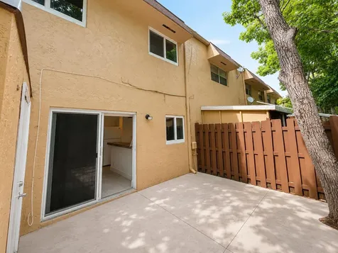 5728 5728 Blueberry Ct, Unit #38 Circle Lauderhill FL 33313