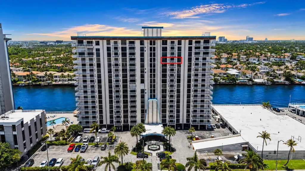 1500 S Ocean Drive Hollywood FL 33019