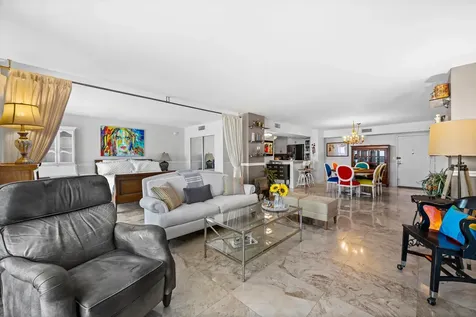 1500 S Ocean Drive Hollywood FL 33019