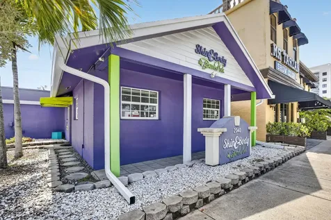 2040 Polk Street Hollywood FL 33020