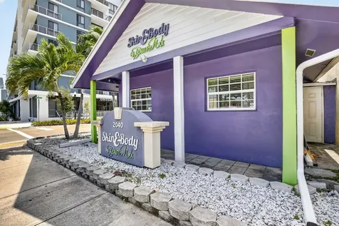 2040 Polk Street Hollywood FL 33020