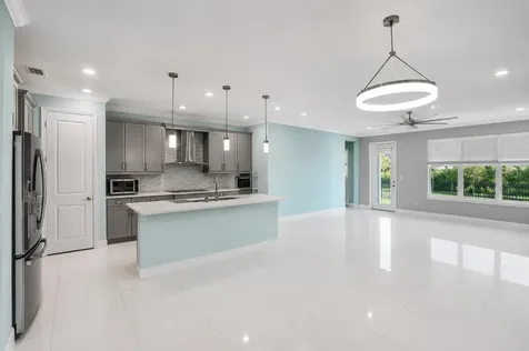 4206 Rosa Drive Deerfield Beach FL 33064