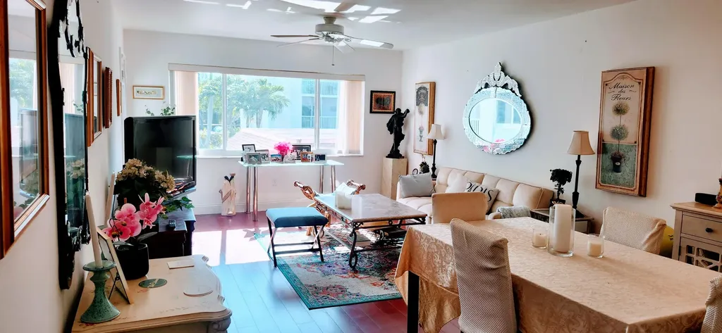 1516 S Lakeside Drive Lake Worth Beach FL 33460
