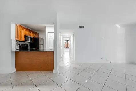 617 Sea Pine Way Greenacres FL 33415